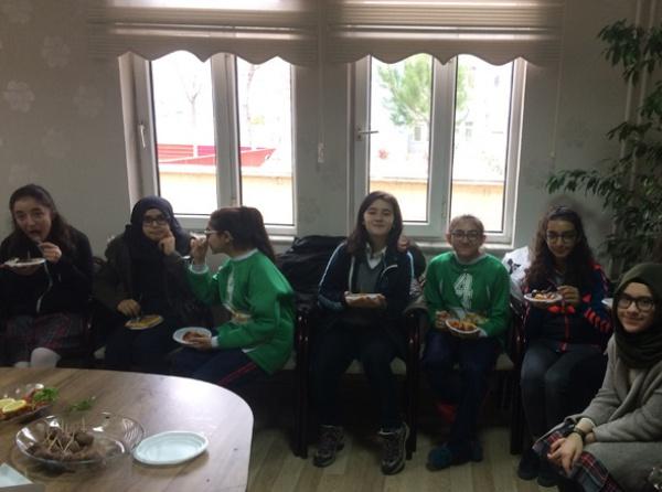 Osmangazi Ortaokulu 8G Sınıfı Öğrencileri Okulumuzu Ziyaret Ettiler